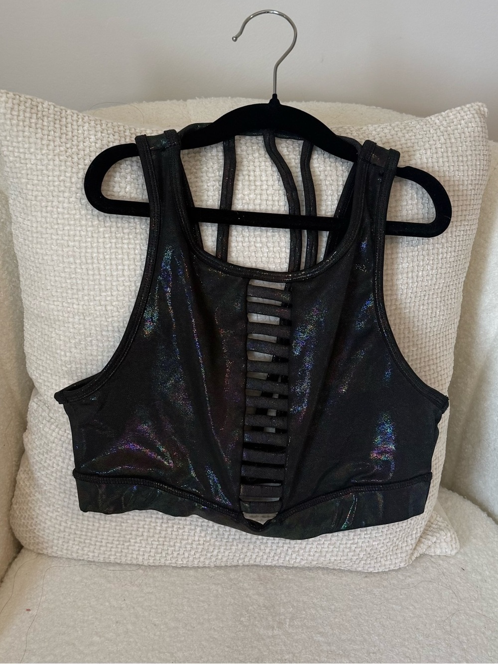Black Strappy Crop Top - Women's Activewear